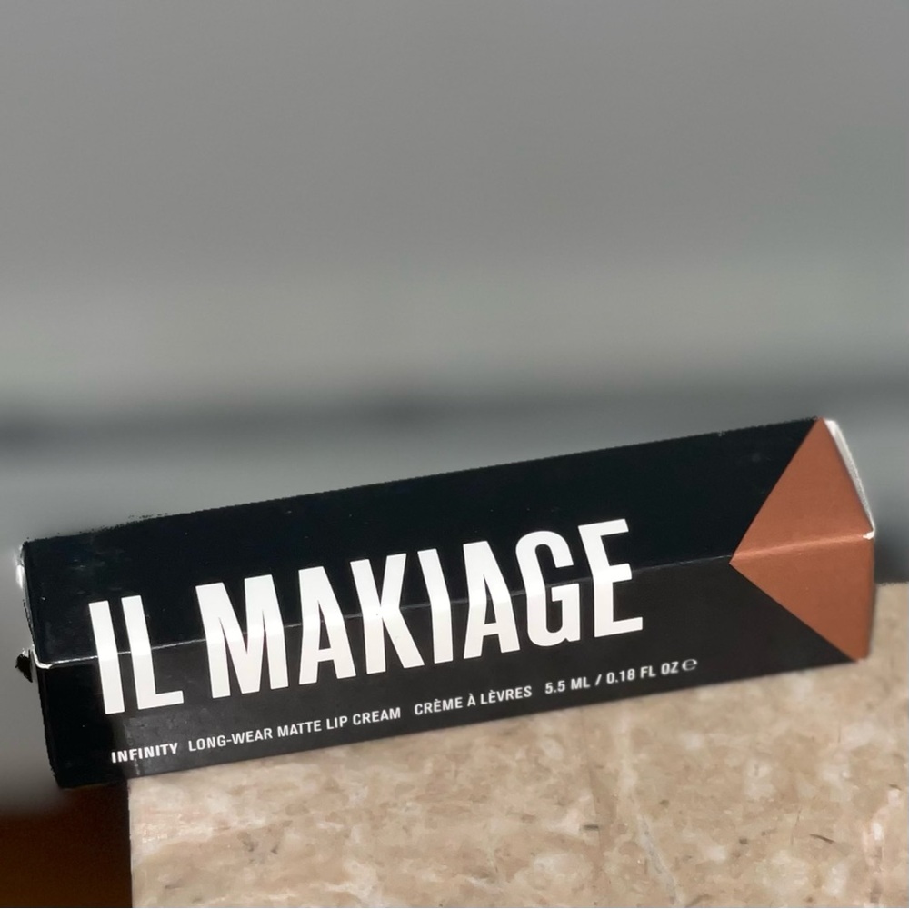 Il Makiage- Infinity Lip Cream #428 Matte Flirt 5.5ml / 0.18floz